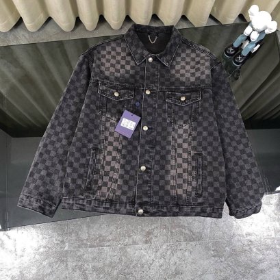 เสื้อแขนยาว