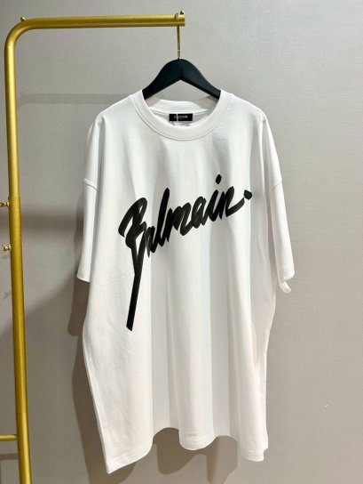 เสื้อแขนสั้น