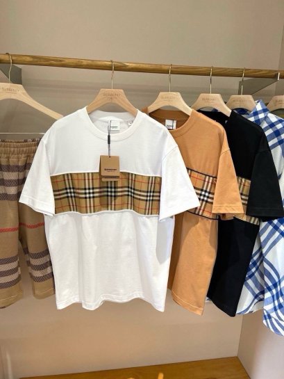 เสื้อแขนสั้น