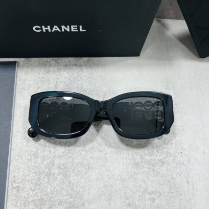 แว่นตากันแดด