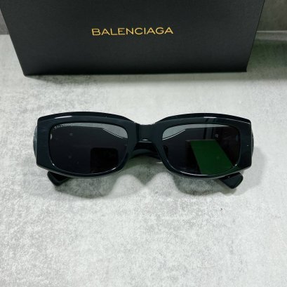 แว่นตากันแดด