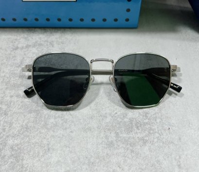 แว่นตากันแดด