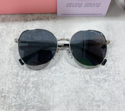 แว่นตากันแดด