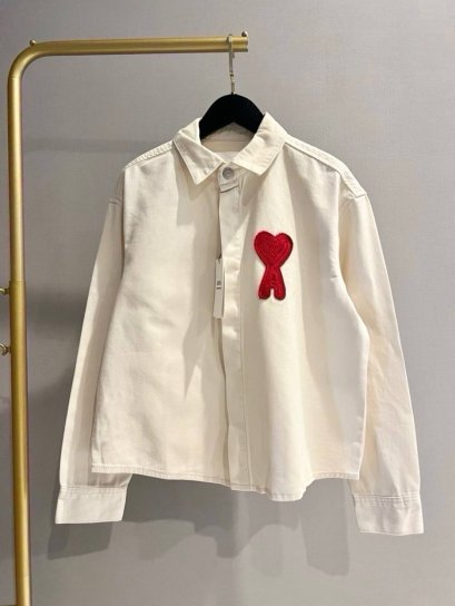 เสื้อแขนยาว