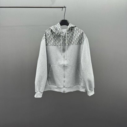 เสื้อแขนยาว