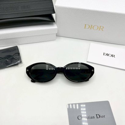 แว่นตากันแดด