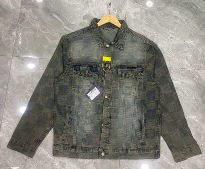 เสื้อแขนยาว