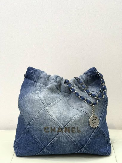 กระเป๋าพร้อมส่ง