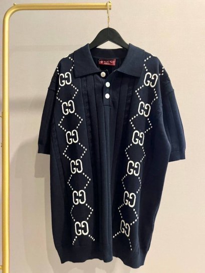 เสื้อแขนสั้น