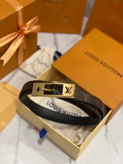 เข็มขัดพร้อมส่ง