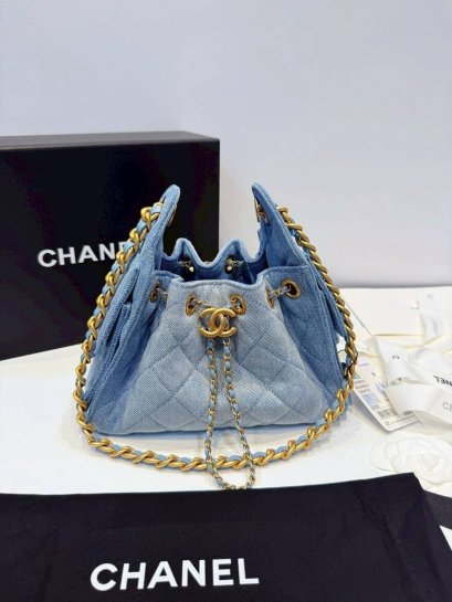 กระเป๋าพร้อมส่ง