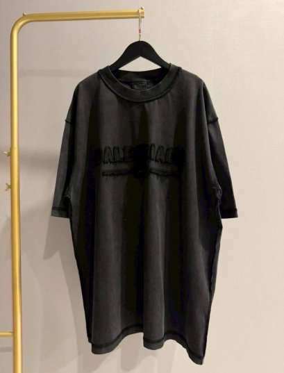 เสื้อแขนสั้น