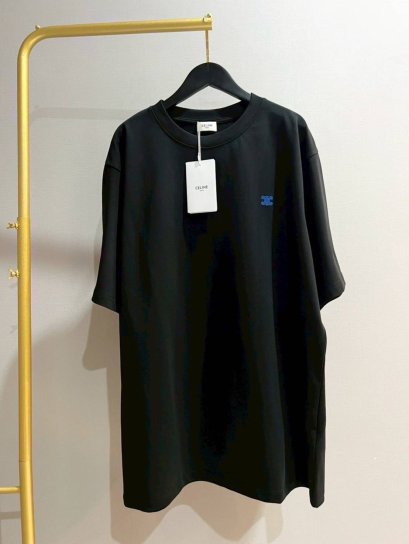 เสื้อแขนสั้น