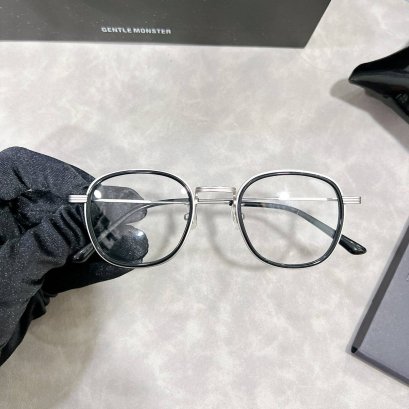 แว่นตากันแดด