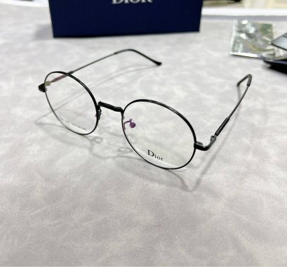 แว่นตากันแดด