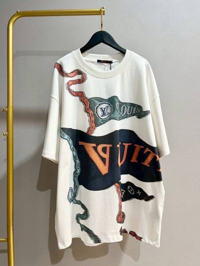 เสื้อแขนสั้น