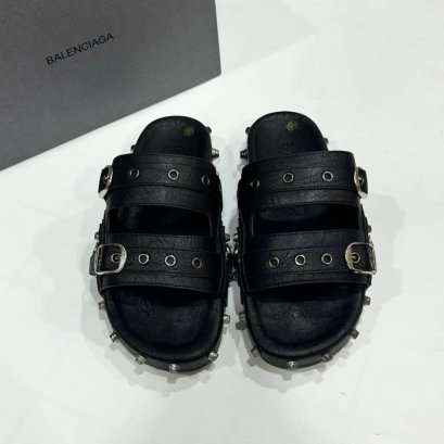 รองเท้า