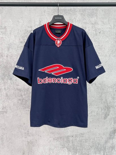 เสื้อแขนสั้น