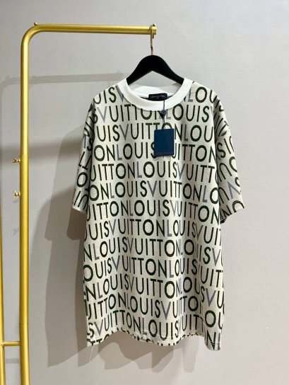 เสื้อแขนสั้น