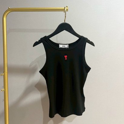 เสื้อแขนสั้น