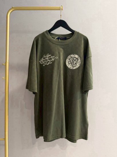 เสื้อแขนสั้น
