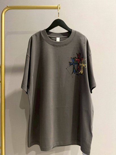 เสื้อแขนสั้น