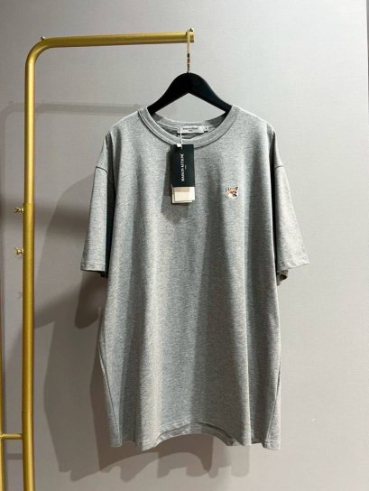เสื้อแขนสั้น