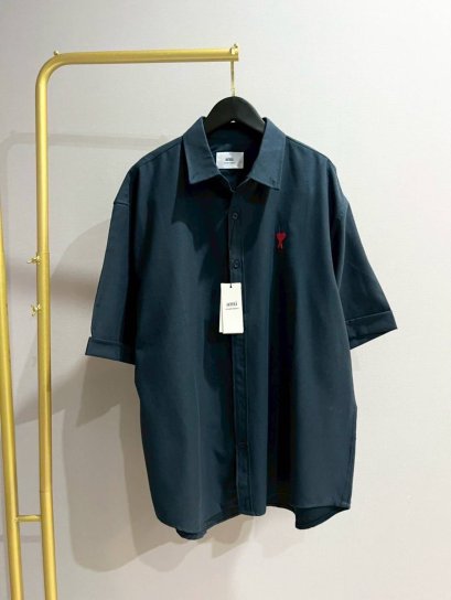 เสื้อแขนสั้น