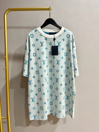 เสื้อแขนสั้น