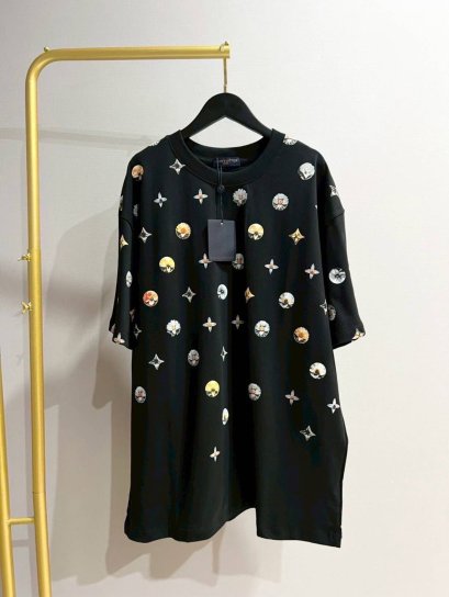 เสื้อแขนสั้น