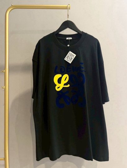 เสื้อแขนสั้น