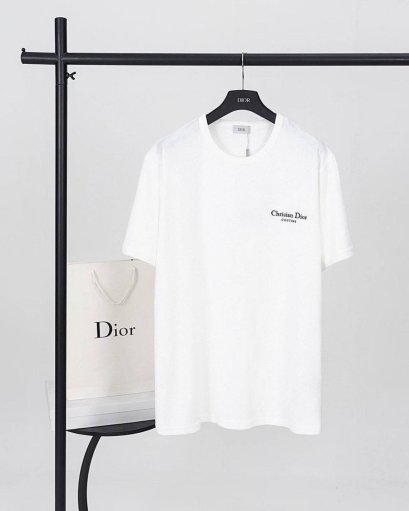 เสื้อแขนสั้น