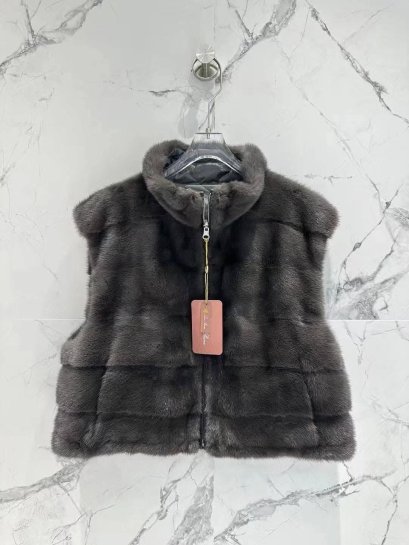 เสื้อขนเฟอร์แท้