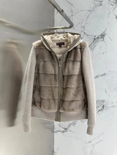 เสื้อขนเฟอร์แท้