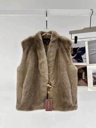 เสื้อขนเฟอร์แท้