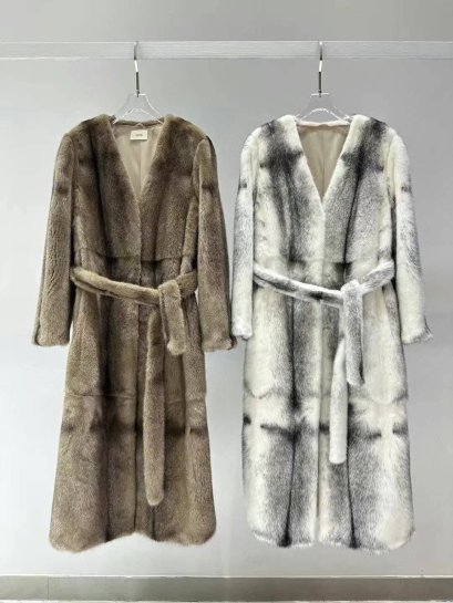 เสื้อขนเฟอร์แท้