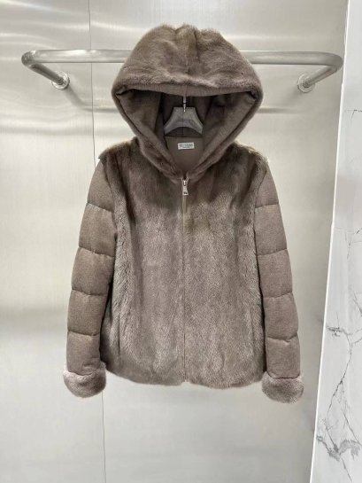 เสื้อขนเฟอร์แท้