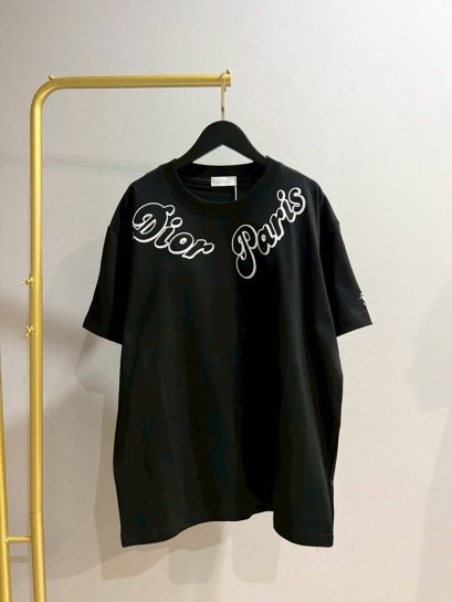 เสื้อแขนสั้น