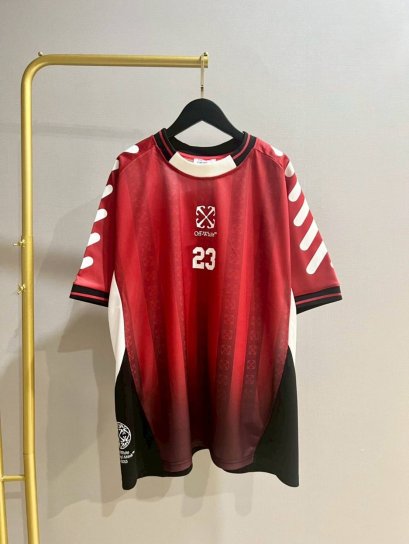 เสื้อแขนสั้น
