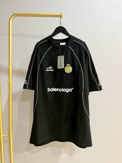 เสื้อแขนสั้น
