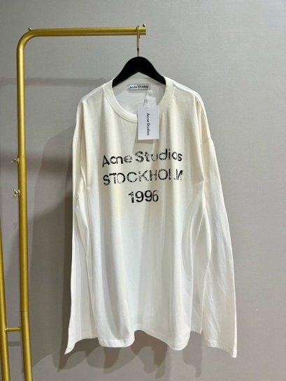 เสื้อแขนยาว