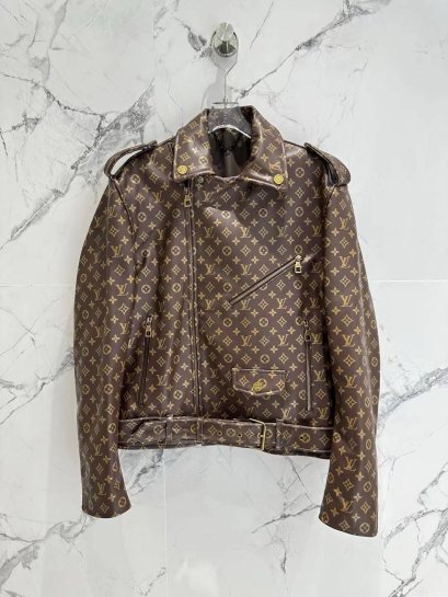 เสื้อหนัง พรีออเดอร์