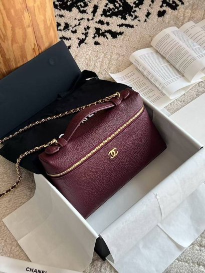 กระเป๋าพร้อมส่ง
