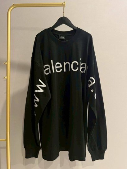 เสื้อแขนยาว