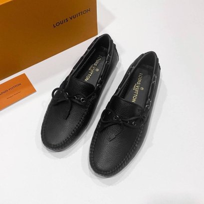 รองเท้า