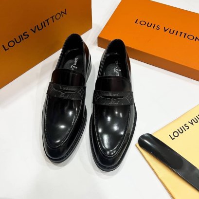 รองเท้า