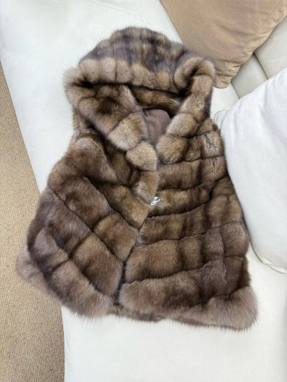 เสื้อขนเฟอร์แท้