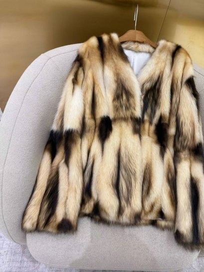 เสื้อขนเฟอร์แท้