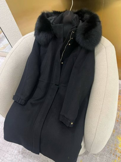 เสื้อขนเฟอร์แท้