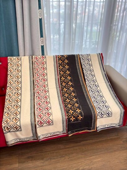 ผ้าพันคอ พรีออเดอร์